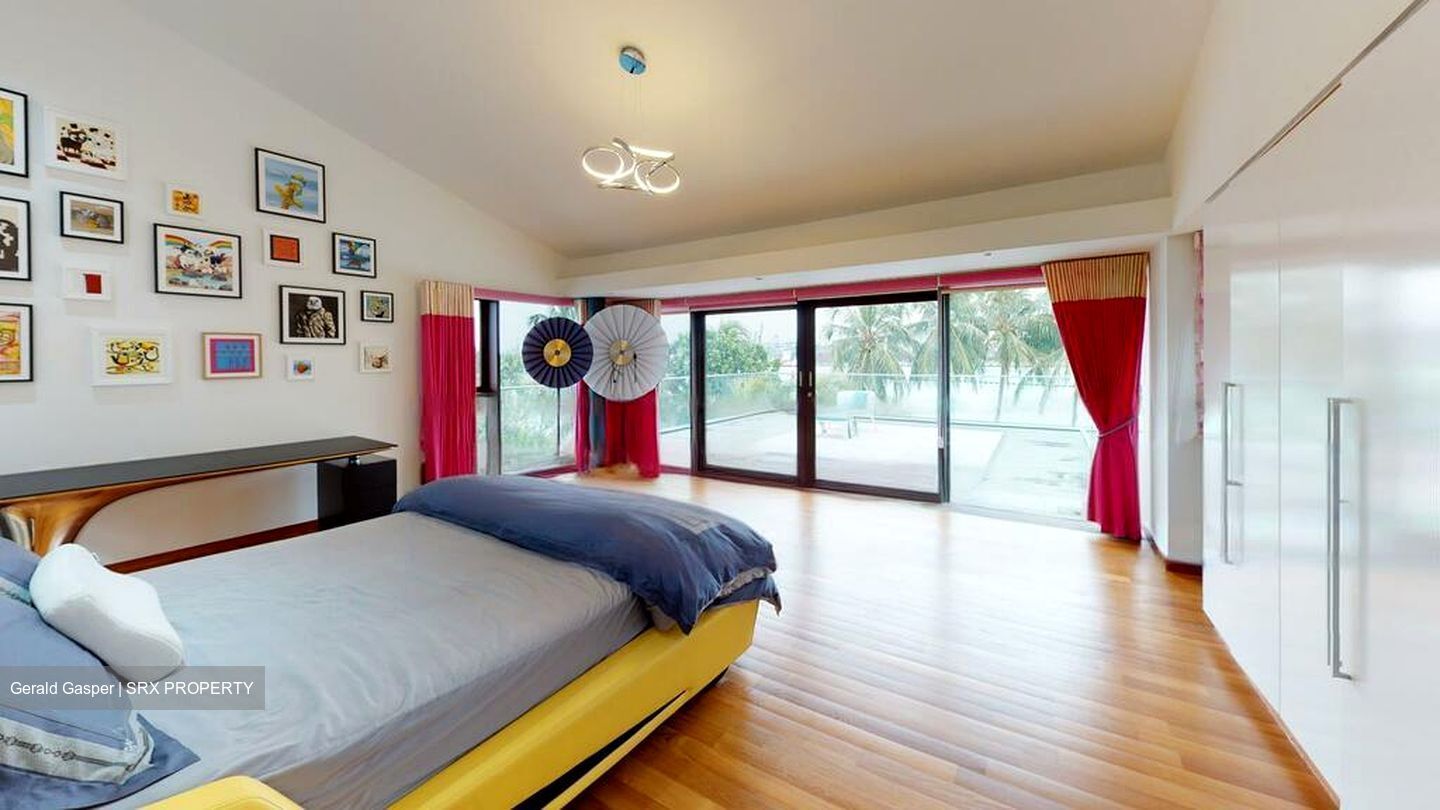 Ocean Drive (D4), Detached #444698271